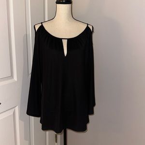 Excellent Condition! Tunic Cold Shoulder Top with Bell Sleeves